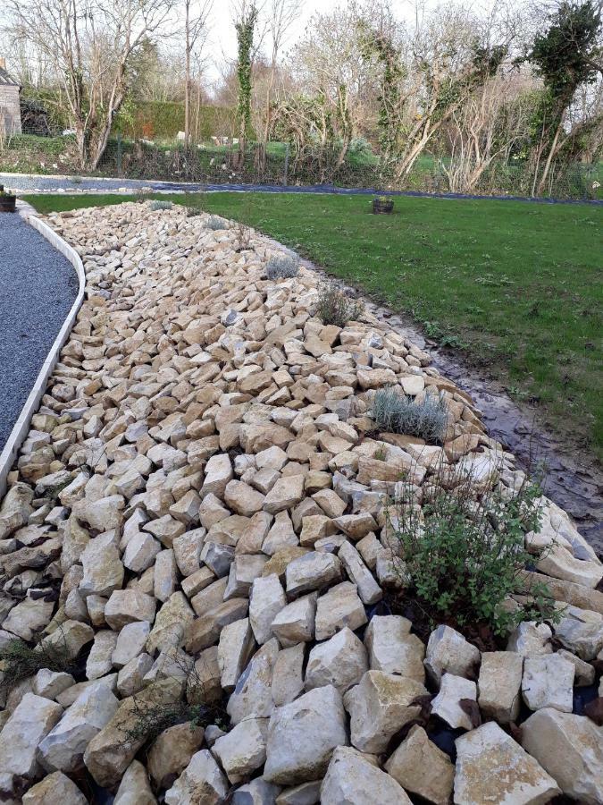 Gite " Le Vieux Noyer" Liesville-sur-Douve ภายนอก รูปภาพ