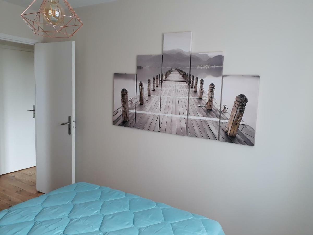 Gite " Le Vieux Noyer" Liesville-sur-Douve ภายนอก รูปภาพ