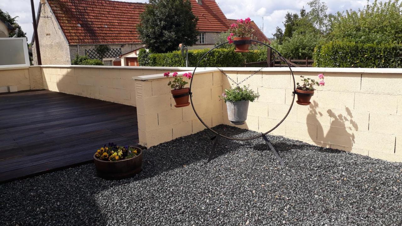 Gite " Le Vieux Noyer" Liesville-sur-Douve ภายนอก รูปภาพ